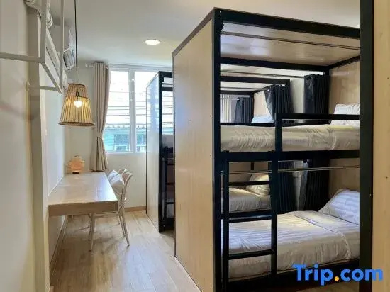 Bed in Dorm (male dorm)