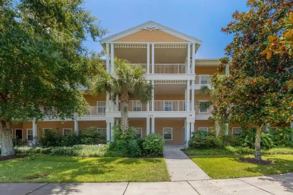 Three-Bedroom Apartment Kissimmee