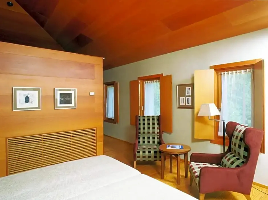 Parador de Santo Estevo - Chambres