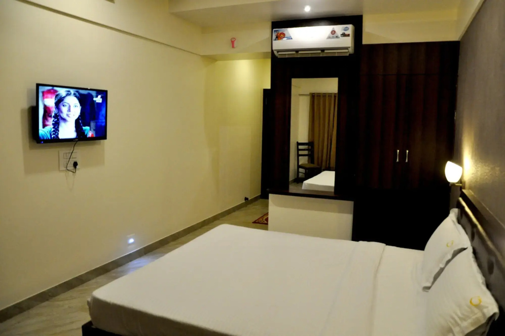Hotel Gulmohar Pride - Général