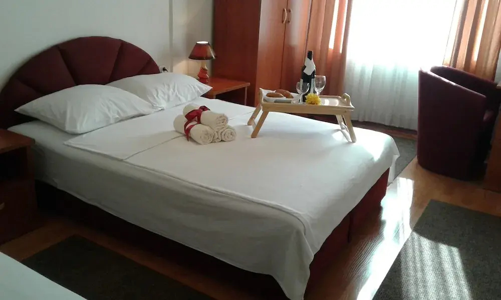 Ani Hotel - Chambres
