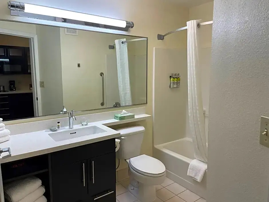 Candlewood Suites East Lansing by IHG - Chambres