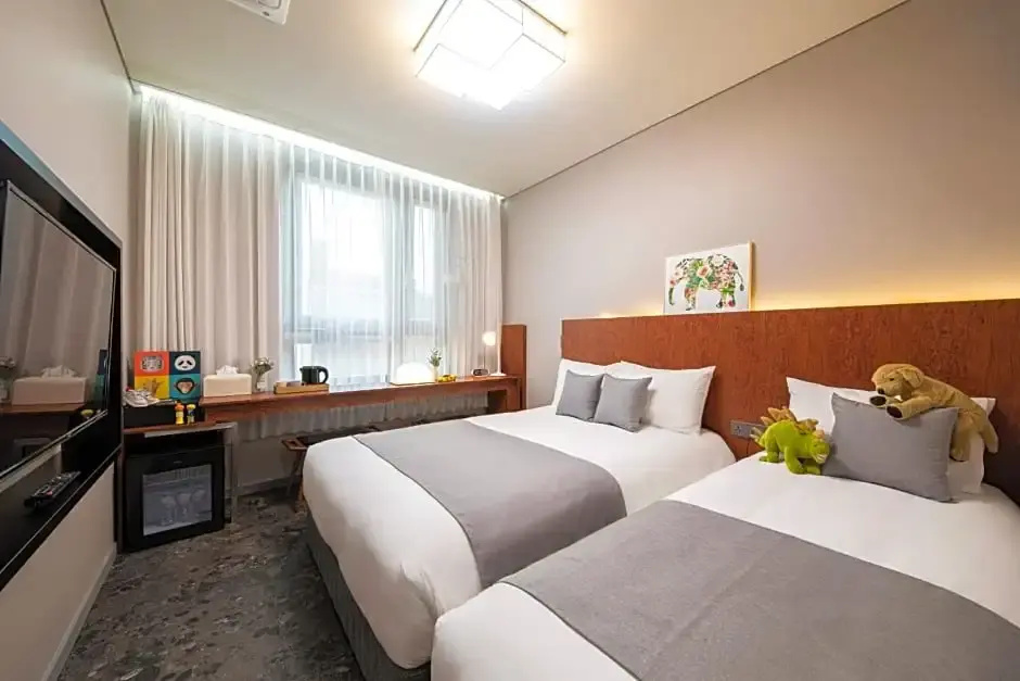 Deluxe Family room