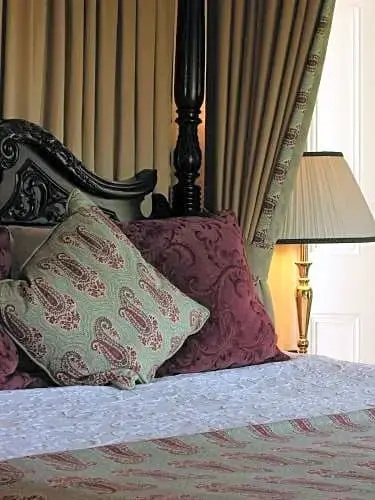 Ross Lake House Hotel - Chambres