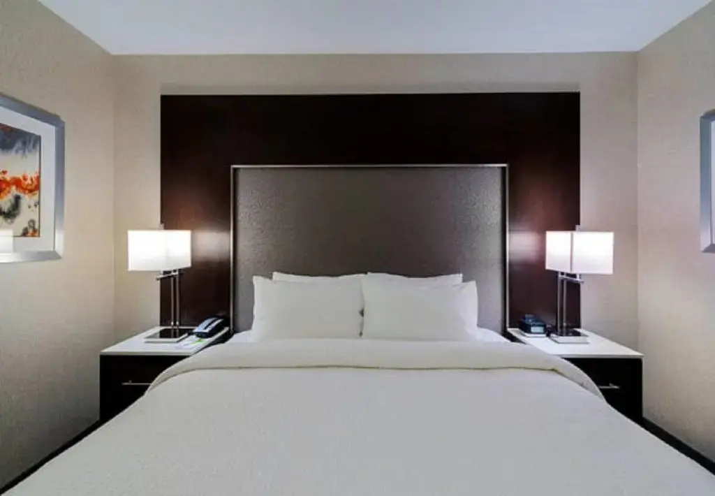 Fairfield Inn & Suites Boston Cambridge - Chambres