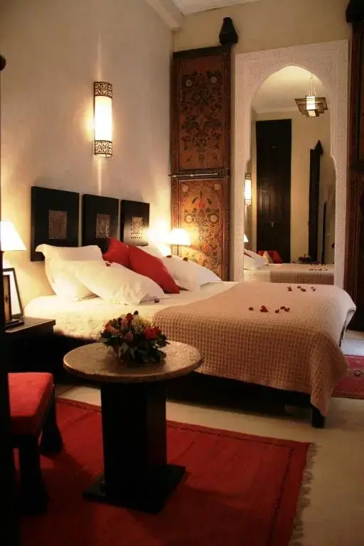 Deluxe Wahid Double room (full double bed)