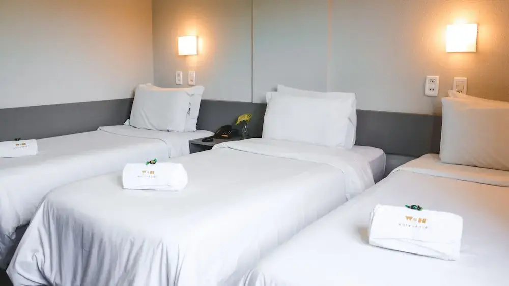 Standard Triple room