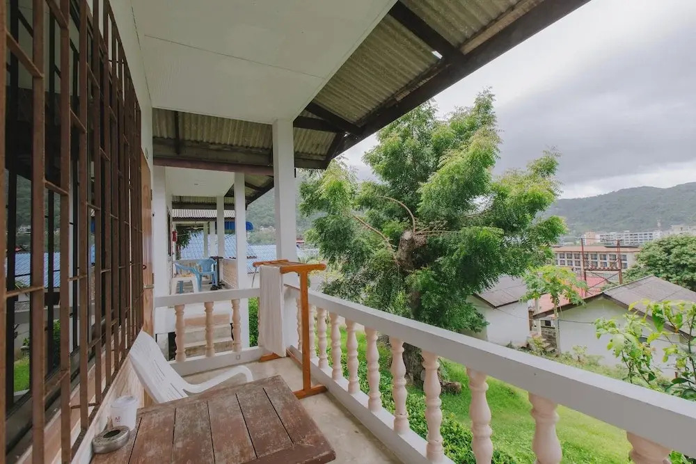 Бунгало Standard с балконом в Kataonsea Bungalows