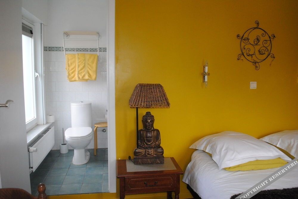 gallery_image_hidden_35