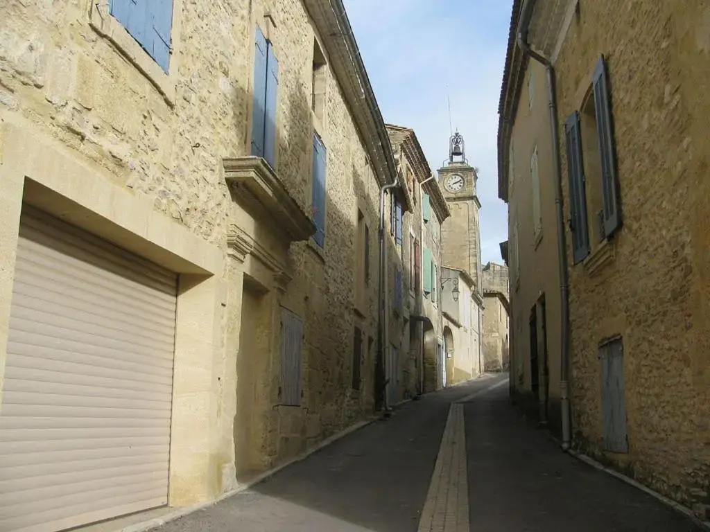 Studio Entre Nimes Et Uzes