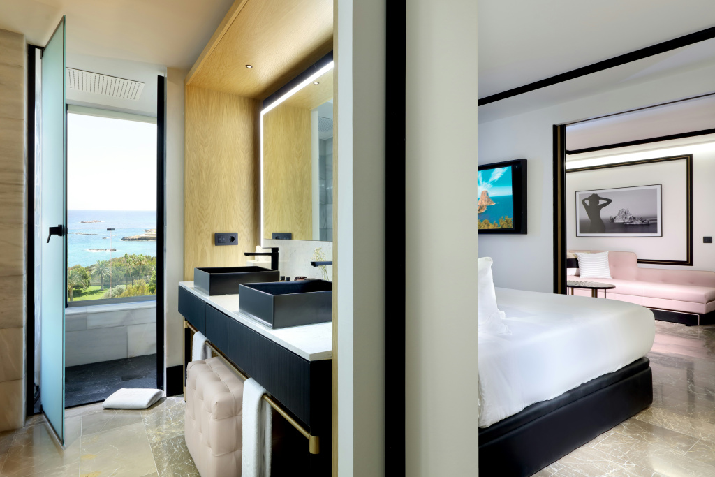 BLESS Ibiza Cala Nova - The Leading Hotels of the World - Général