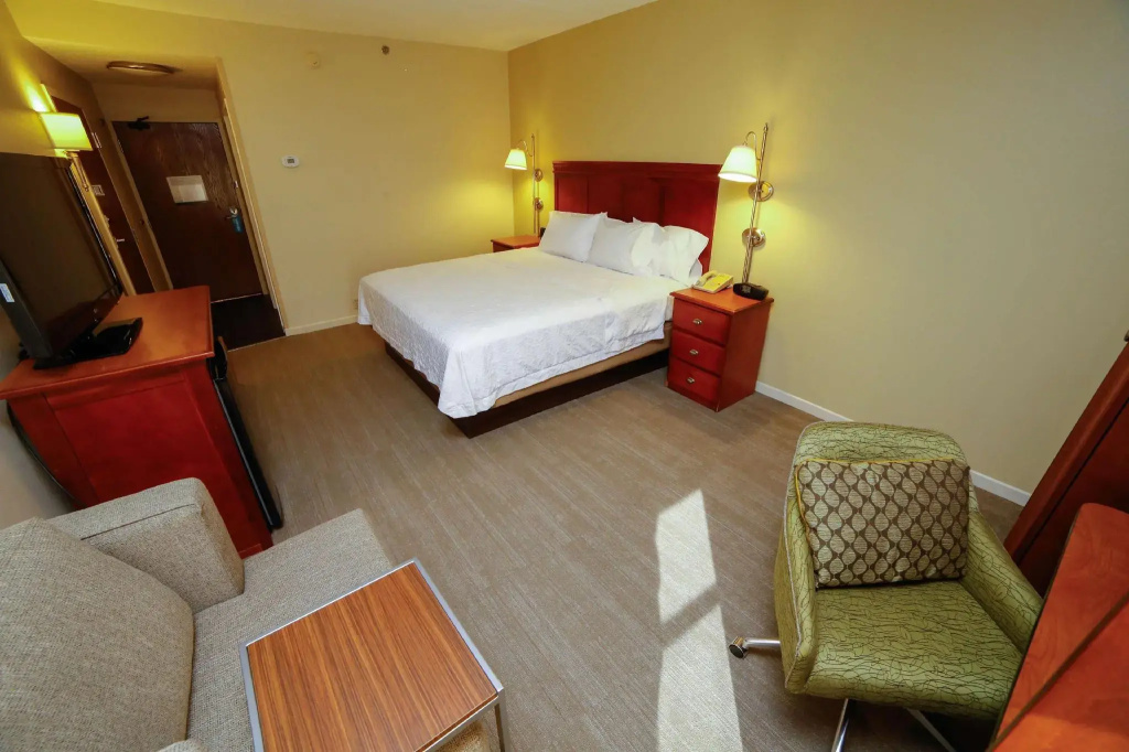 Standard Double room (full double bed)