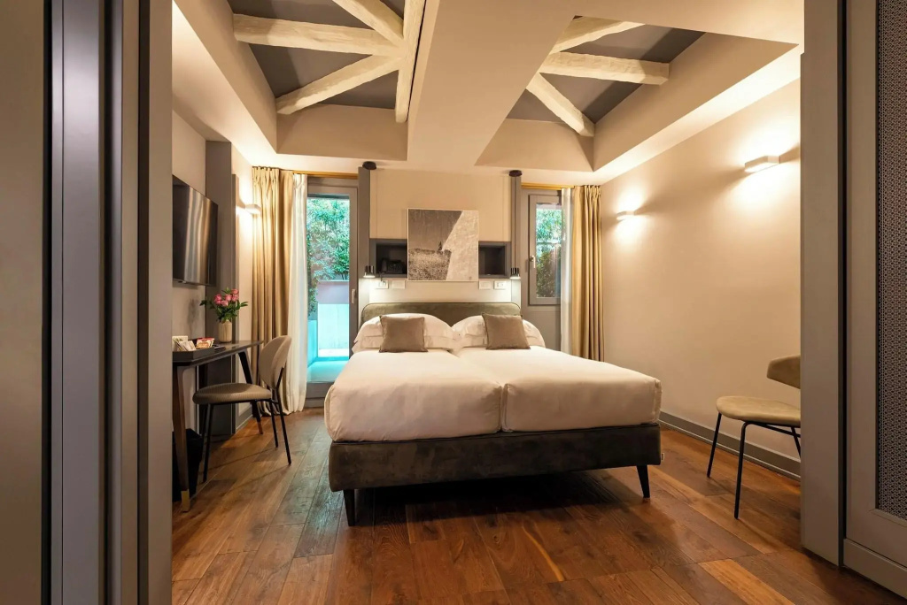 Hotel photo 42