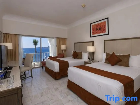 Deluxe Double room with ocean view (full double bed)