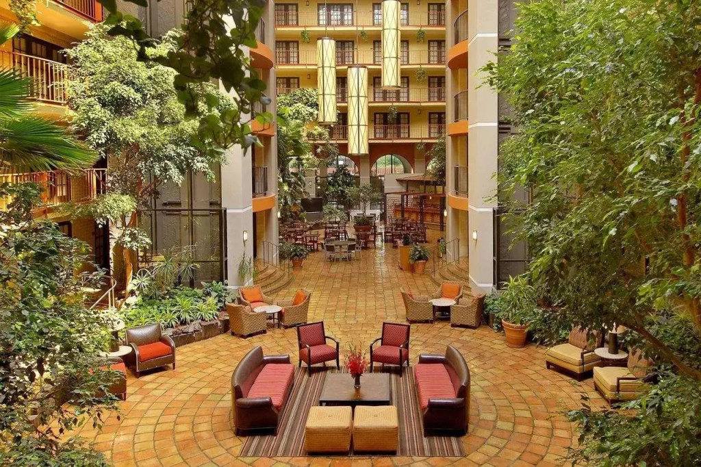 Aksarben Suites, A Trademark Collection Hotel - Général
