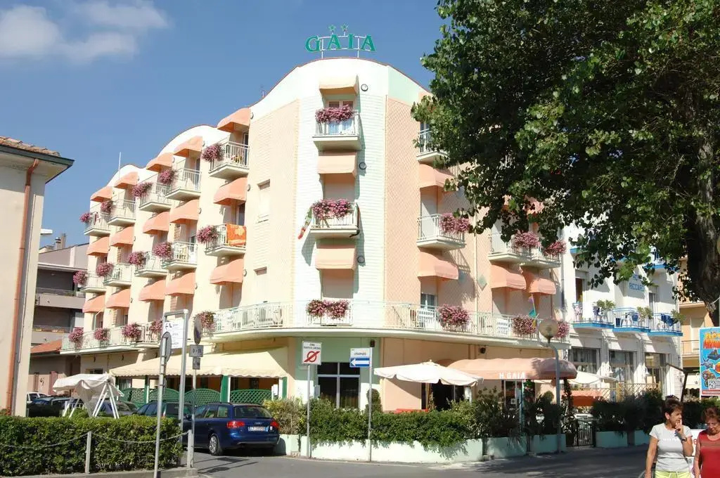 Hotel photo 22