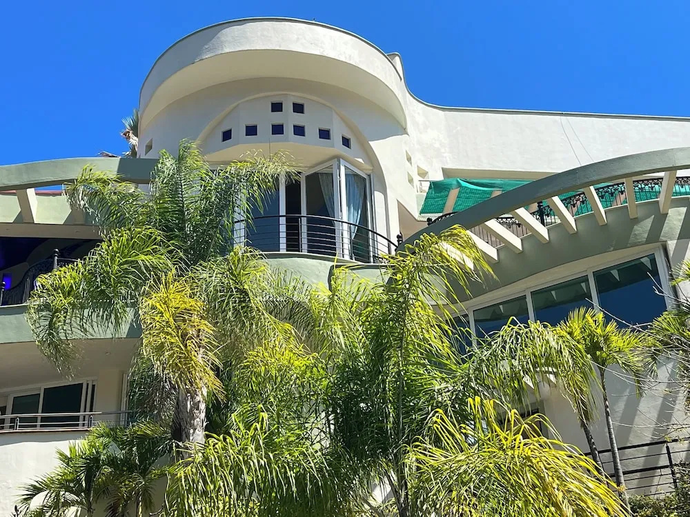 Family Vacation Home, 10 Miles From Downtown Pv Romantic Zone, Ocean Frontage