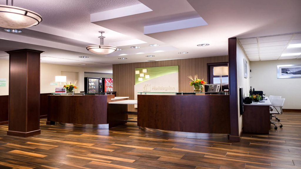 Lobby & Reception