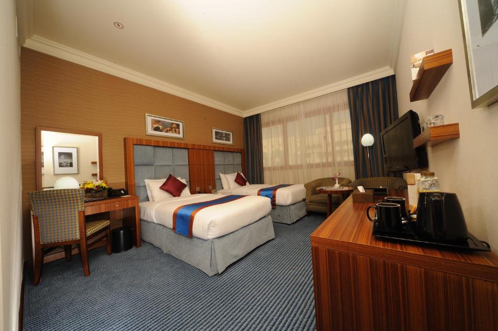City Seasons Al Hamra Hotel