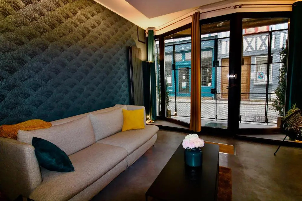 Afficher la photo 7 — L'Atelier 1742 - Atypique jacuzzi Rouen Centre