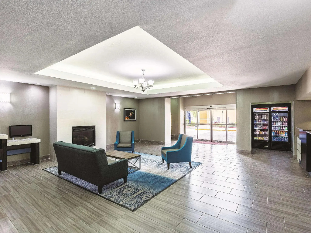 Platinum Inn & Suites Webster - Général
