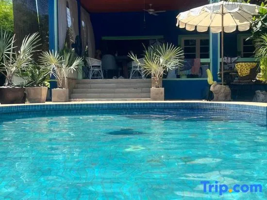 Chilled out 420 tropical villa