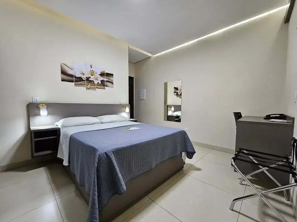 Deluxe Double room (full double bed)