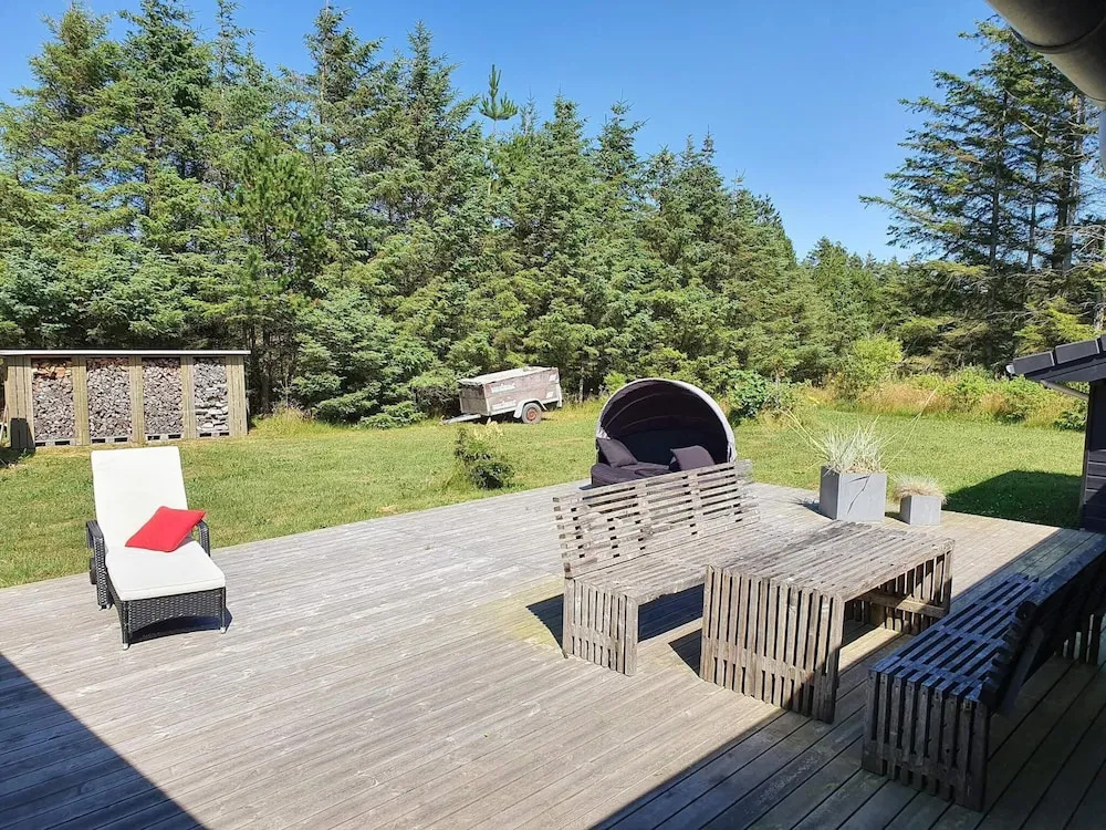 5 Star Holiday Home in Lokken