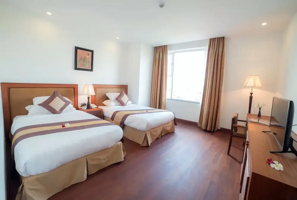 Deluxe Double room with city view (twin beds)