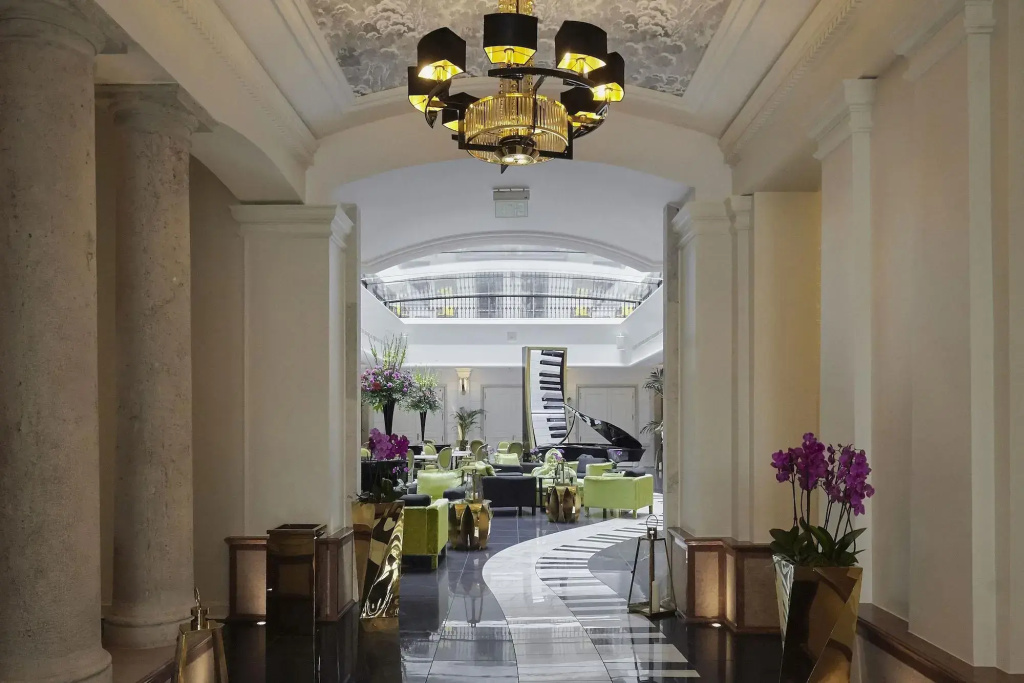 Aria Hotel Budapest by Library Hotel Collection — фото