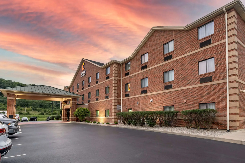 Comfort Inn & Suites Lawrenceburg