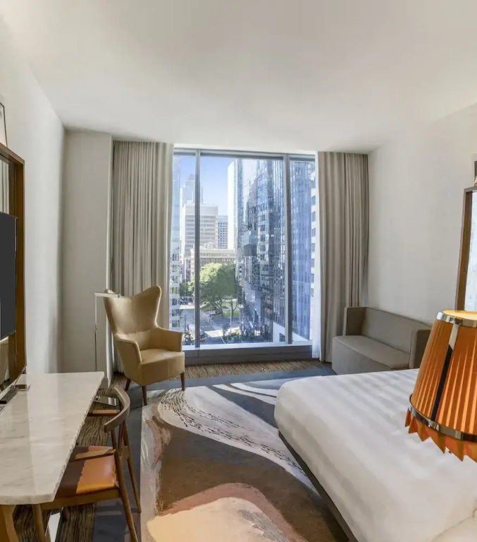 Superior Double room with city view (full double bed)