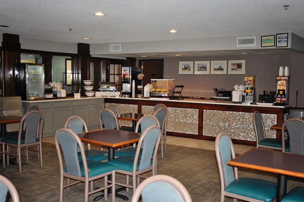 Comfort Inn - фото 26