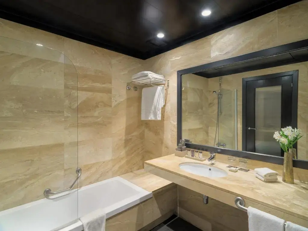 H10 Marina Barcelona - Chambres