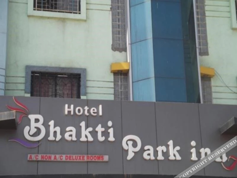 Hotel Bhakti Park