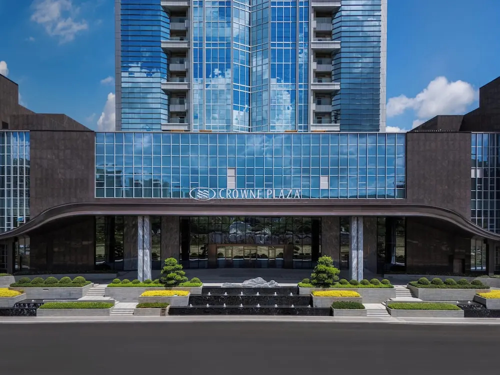 Crowne Plaza Zhongshan Torch High Tech Zone by IHG in Zhongshan