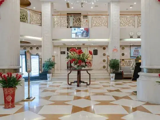 Zhiyin Lotus Lake Hotel