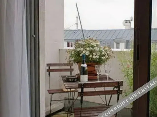 Balcony & Terrace