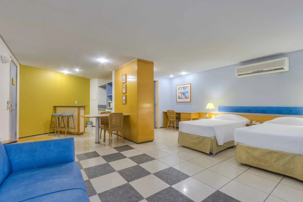 Iate Plaza Hotel — фото 6