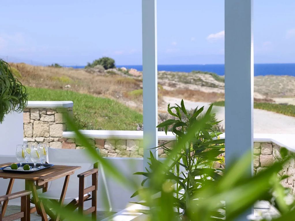 Beach & Waterfront