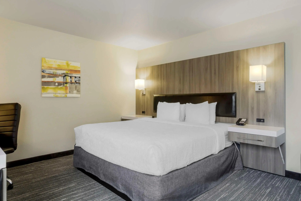 Best Western Plus Renton Inn - фото 33