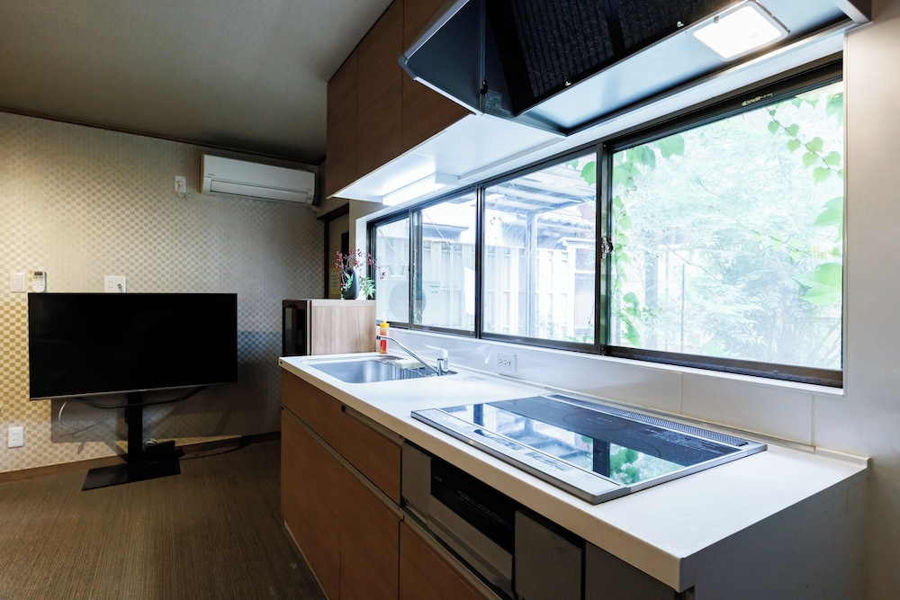 R-Guest Residence Tsurumibashi 사진 17