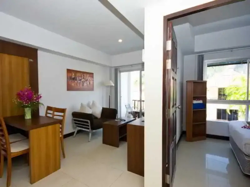 Krabi Apartment Hotel - Chambres