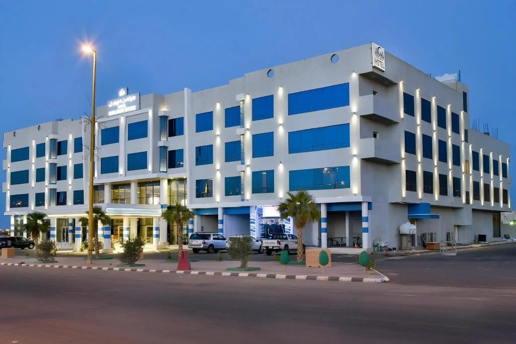 Golden Dune Hotel