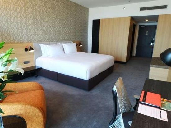 G Hotel Gurney