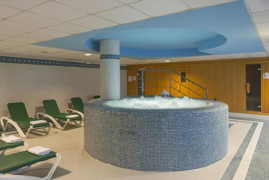 DWO Sirius -Adults Only - Général