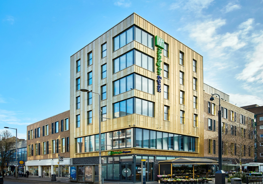 Holiday Inn Express London - Ealing by IHG