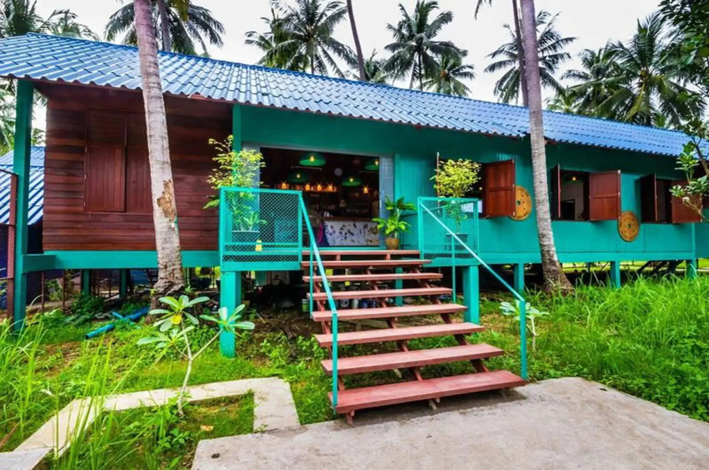 KLKL Hostel