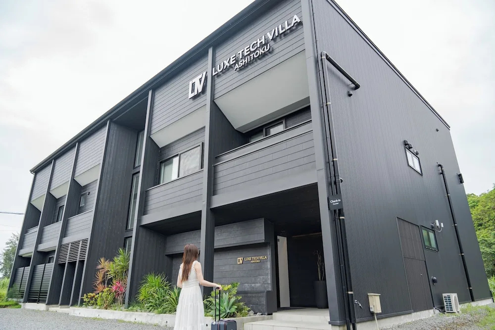 Luxe Tech Villa Ashitoku