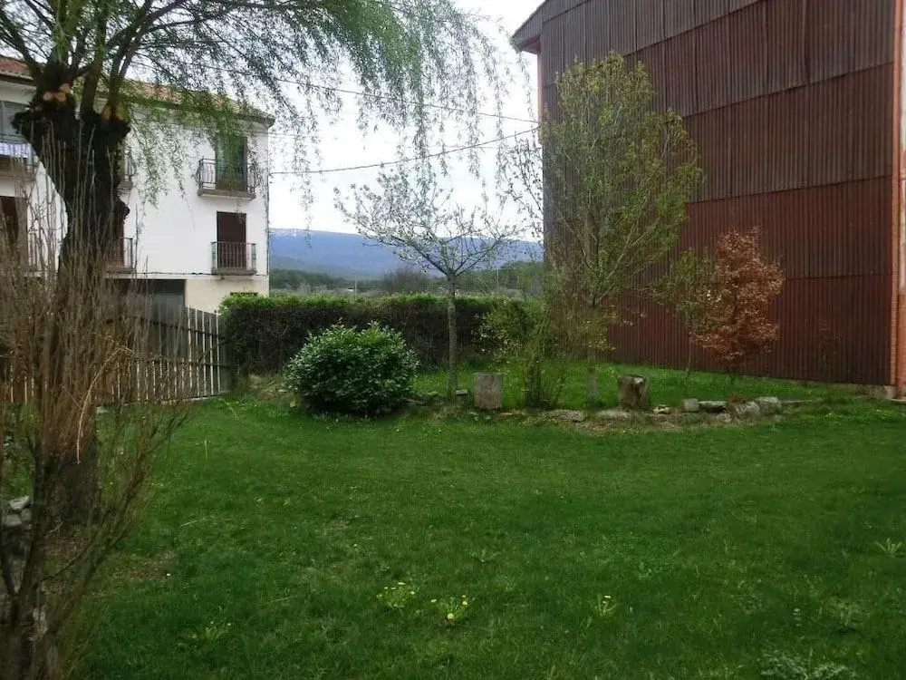 Hostal Torreblanca & Nuevo Eco Urbión